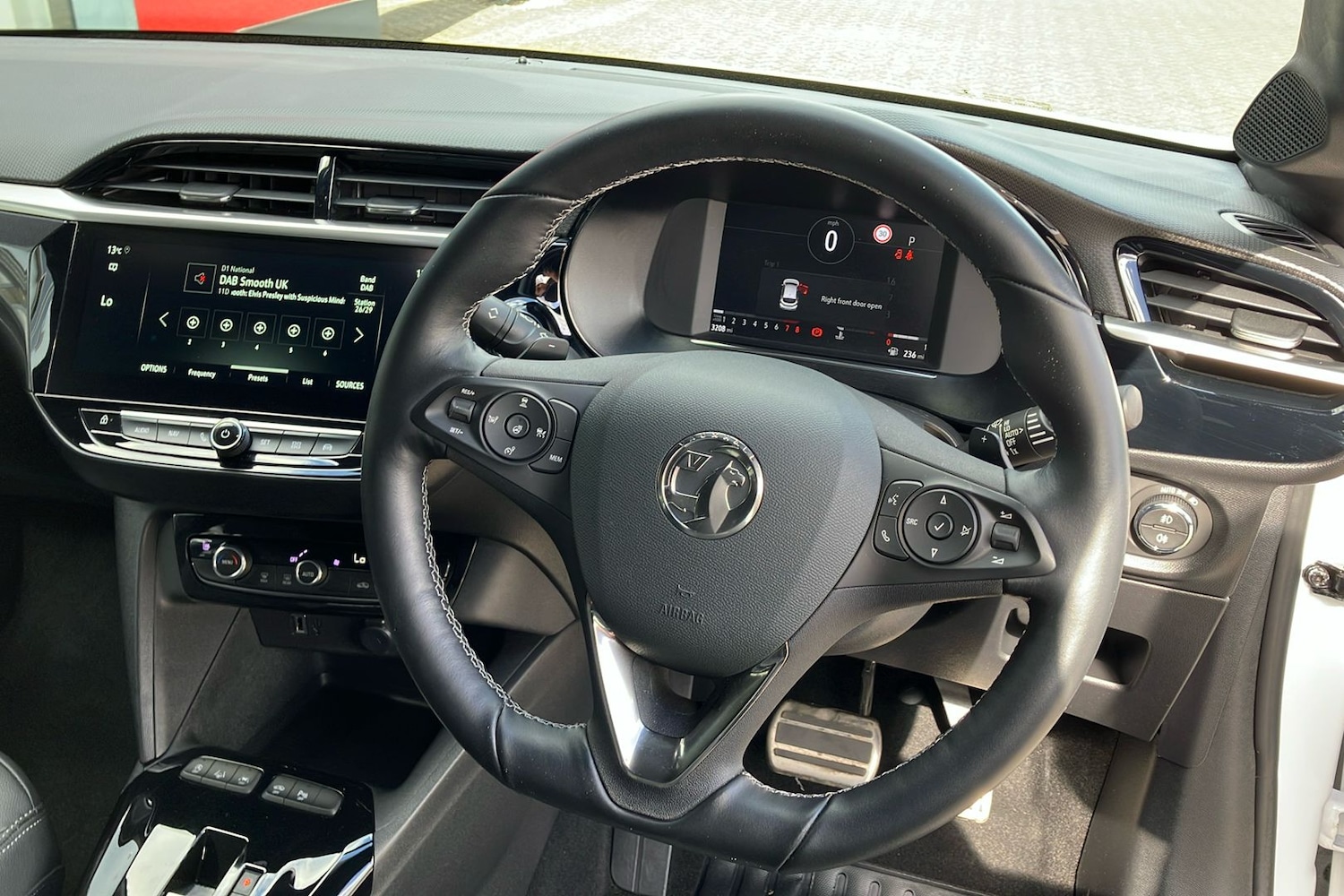 Used Vauxhall Corsa 2023 for sale - 78054120: Photo 33