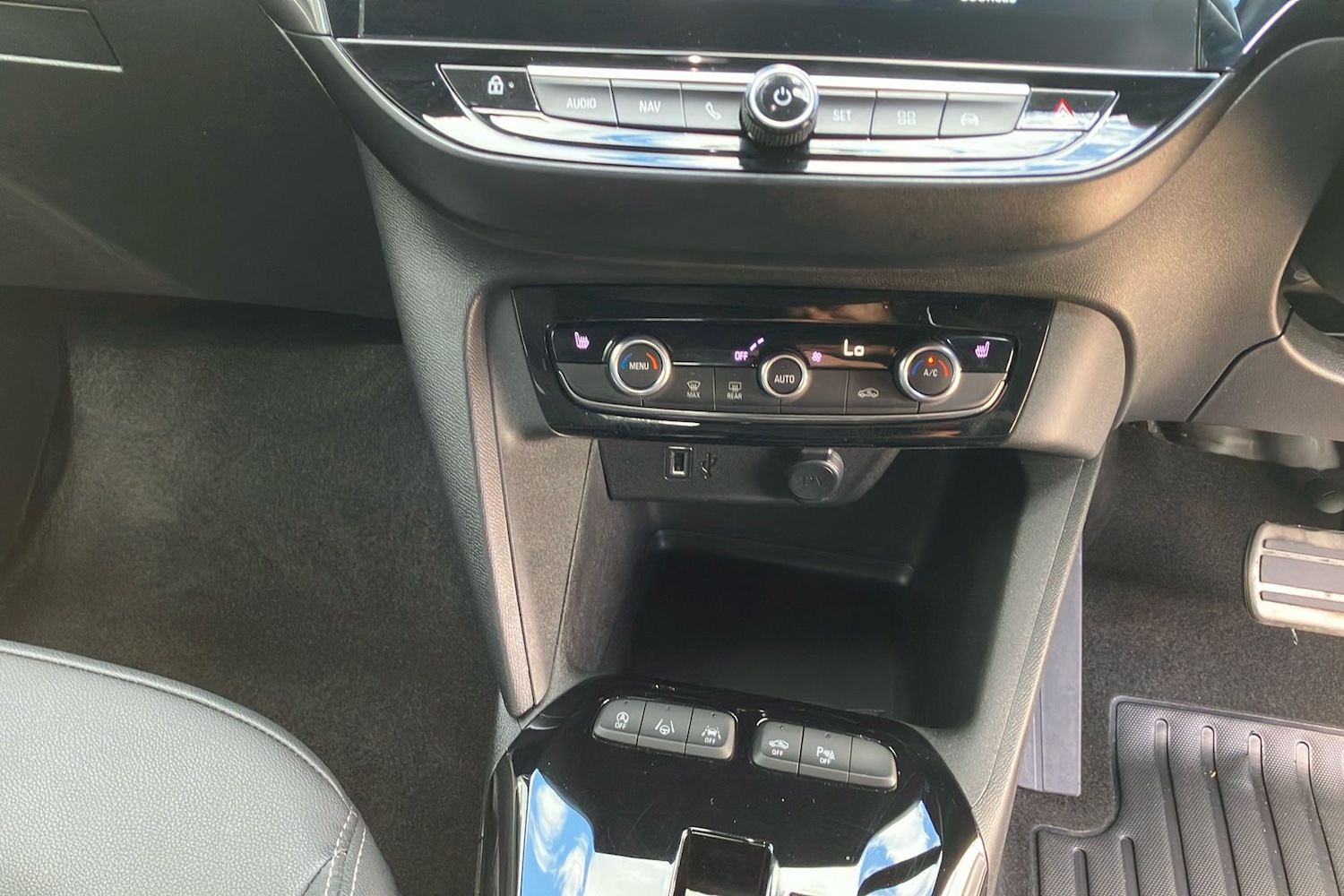 Used Vauxhall Corsa 2023 for sale - 78054120: Photo 40