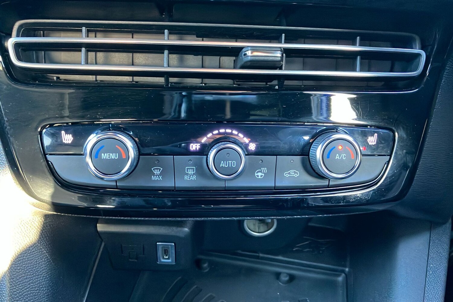 Used Vauxhall Mokka 2025 for sale - 76694064: Photo 15