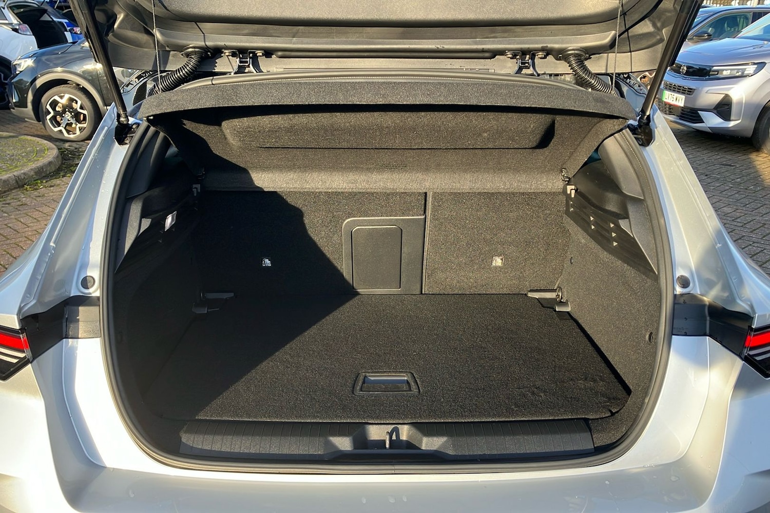 Used Vauxhall Astra 2024 for sale - 76736336: Photo 12