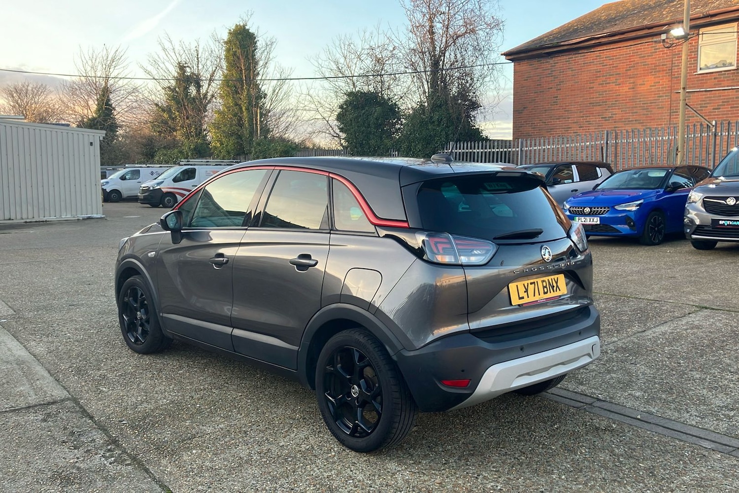 Used Vauxhall Crossland 2021 for sale - 77189093: Photo 2