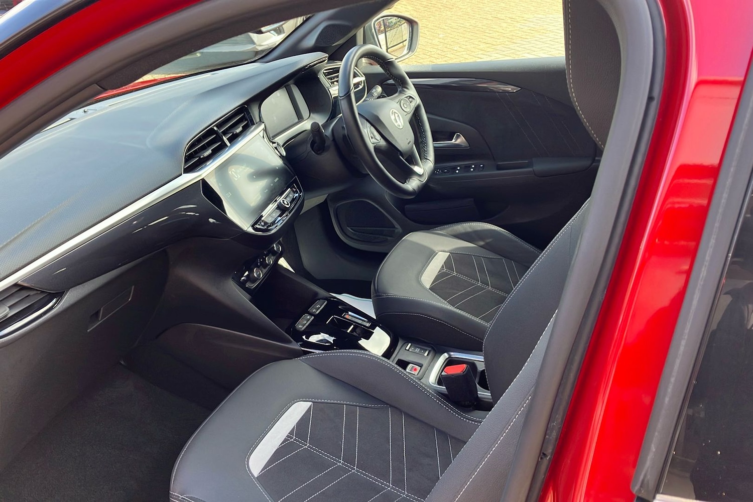 Used Vauxhall Corsa 2023 for sale - 77976918: Photo 3