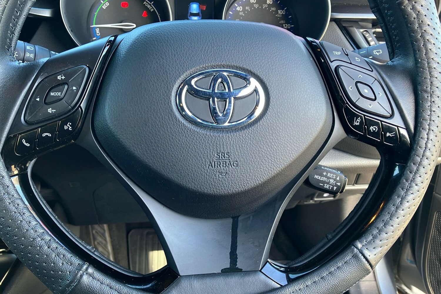 Used Toyota C-HR 2023 for sale - 76588110: Photo 20