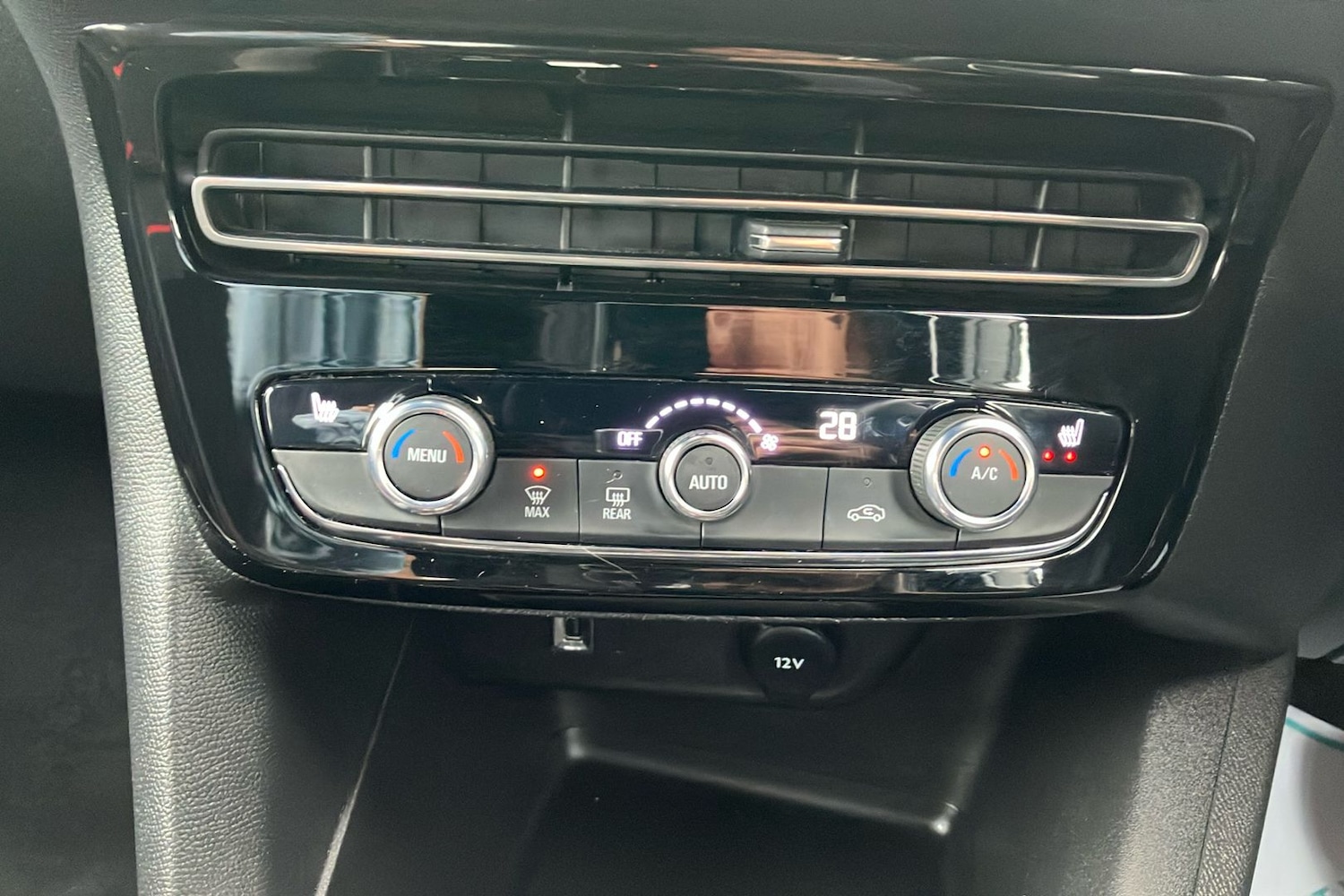 Used Vauxhall Mokka 2022 for sale - 78132129: Photo 15