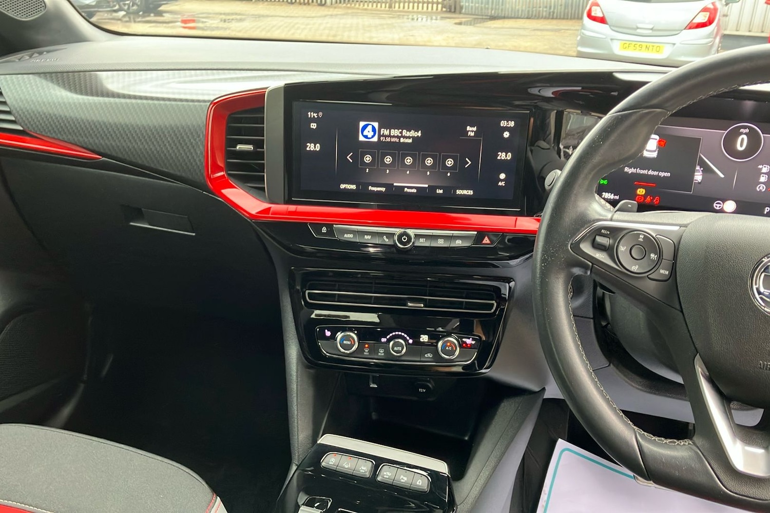 Used Vauxhall Mokka 2022 for sale - 78132129: Photo 32