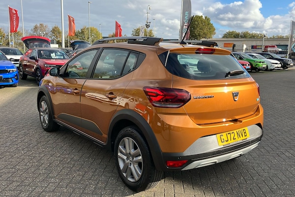 Used Dacia Sandero Stepway 2022 for sale - 76305024: Photo 2