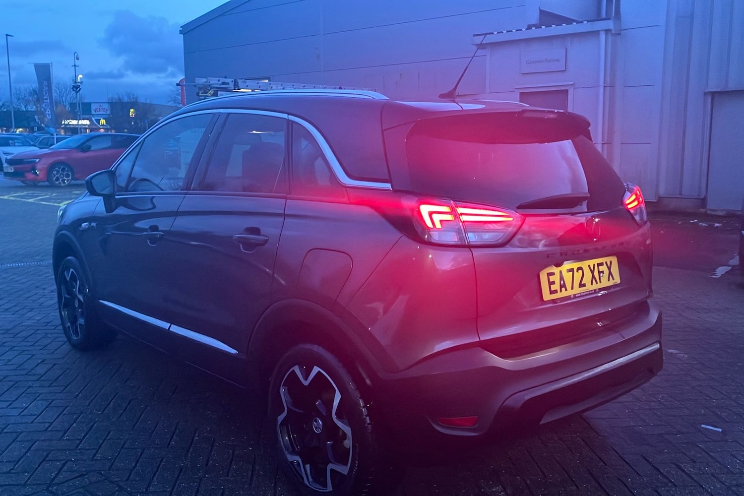 Used Vauxhall Crossland 2022 for sale - 76694066: Photo 2