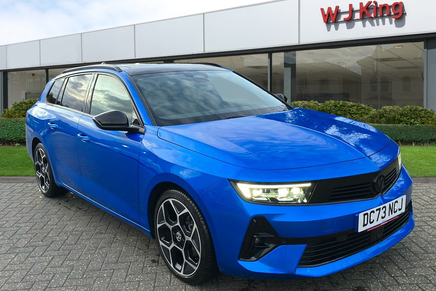 Used Vauxhall Astra 2024 for sale - 76374572: Photo 1