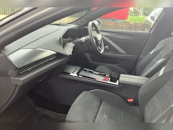 Used Vauxhall Astra 2025 for sale - 79813742: Photo