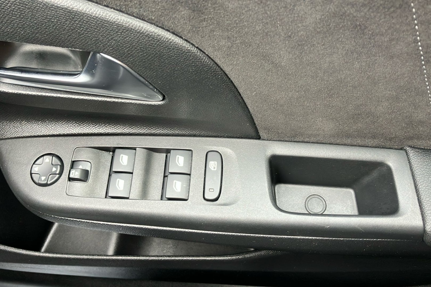 Used Vauxhall Corsa 2023 for sale - 78132130: Photo 18