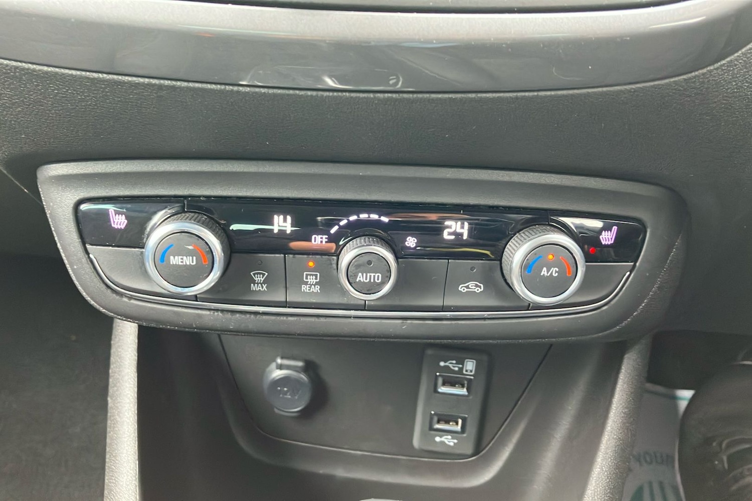 Used Vauxhall Crossland for sale - 78132132: Photo 15