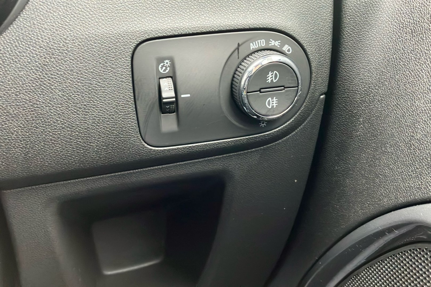 Used Vauxhall Crossland for sale - 78132132: Photo 21