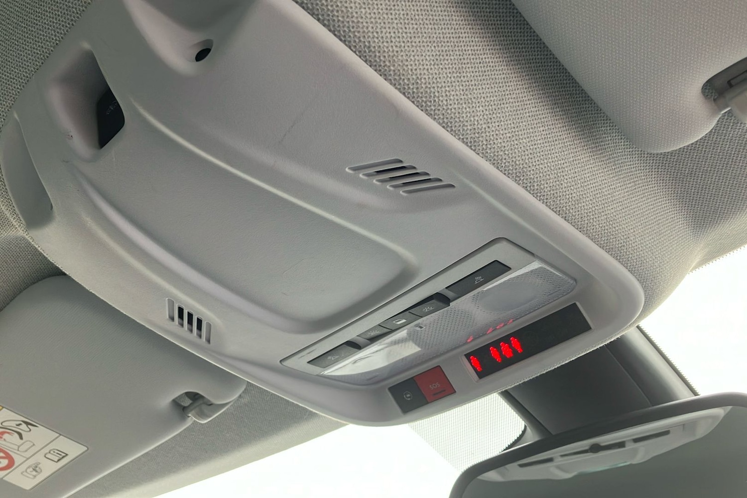 Used Vauxhall Crossland for sale - 78132132: Photo 31