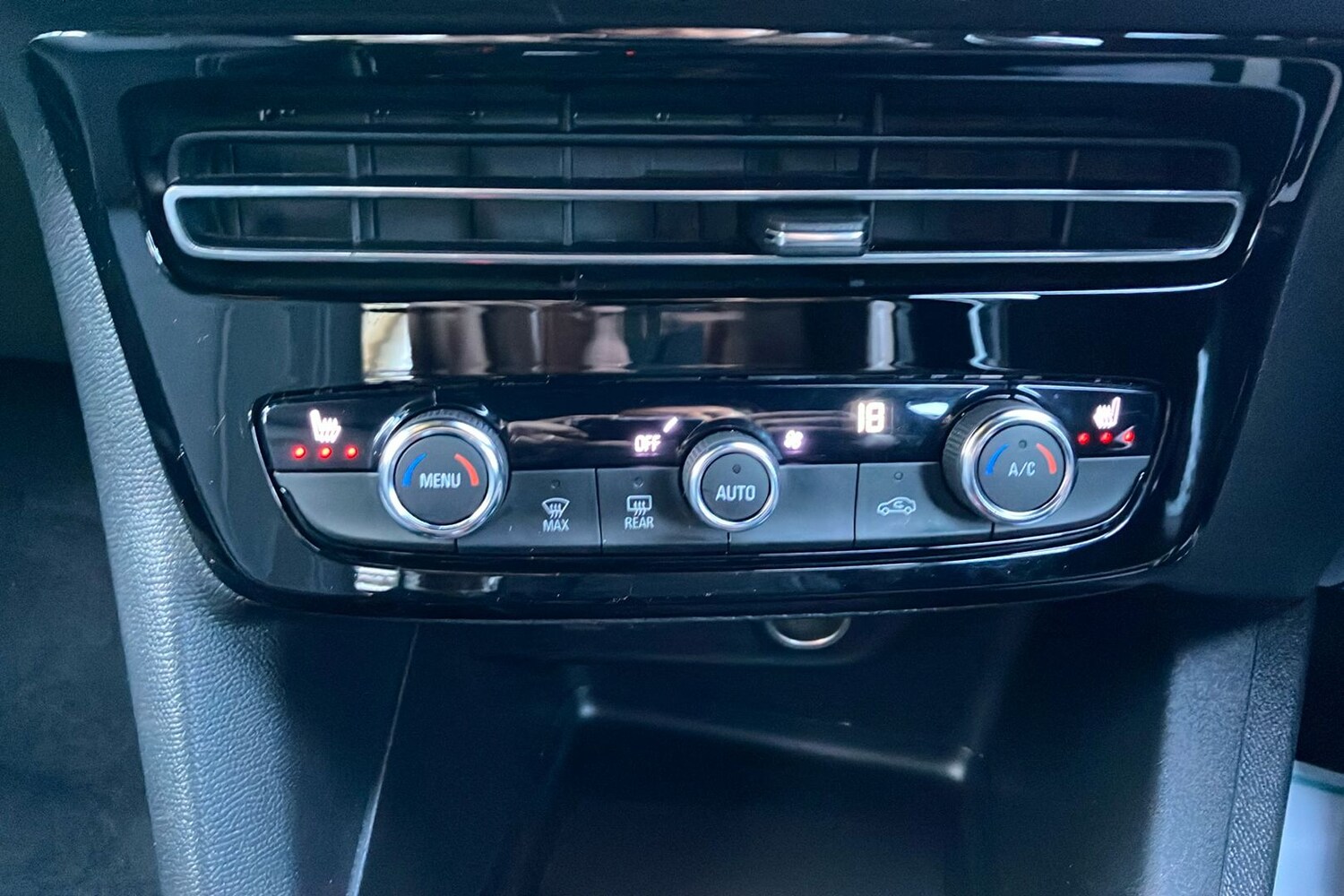 Used Vauxhall Mokka 2023 for sale - 77629876: Photo 15