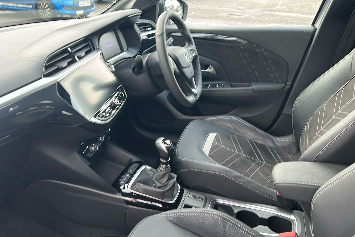 Used Vauxhall Corsa for sale - 77365032: Photo 3