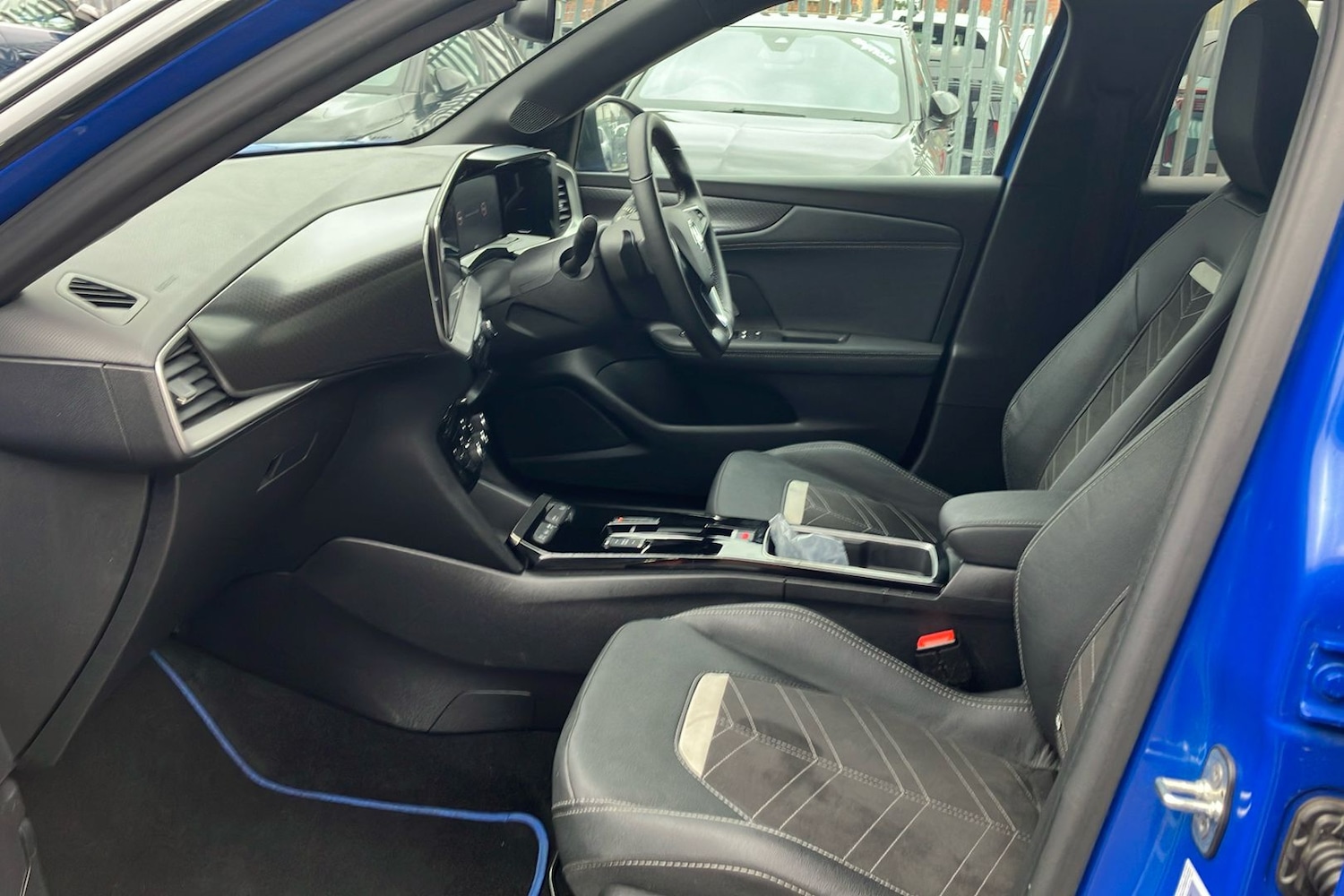 Used Vauxhall Mokka 2023 for sale - 77744026: Photo 3