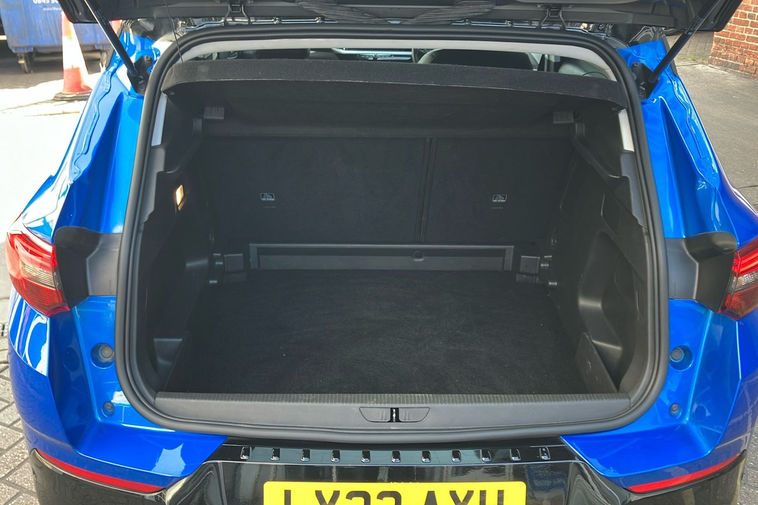 Vehicle 27