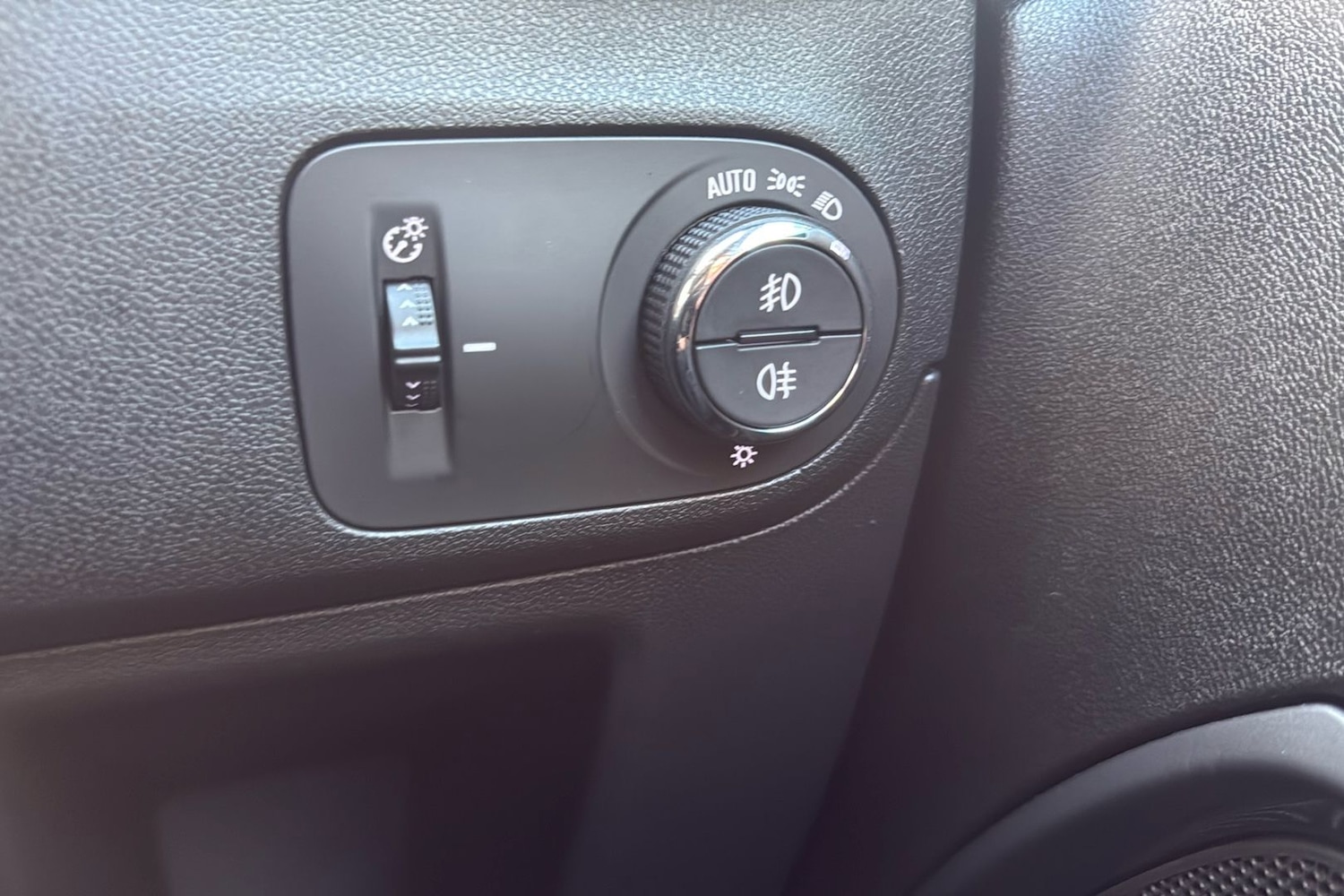 Used Vauxhall Crossland 2022 for sale - 77392493: Photo 21