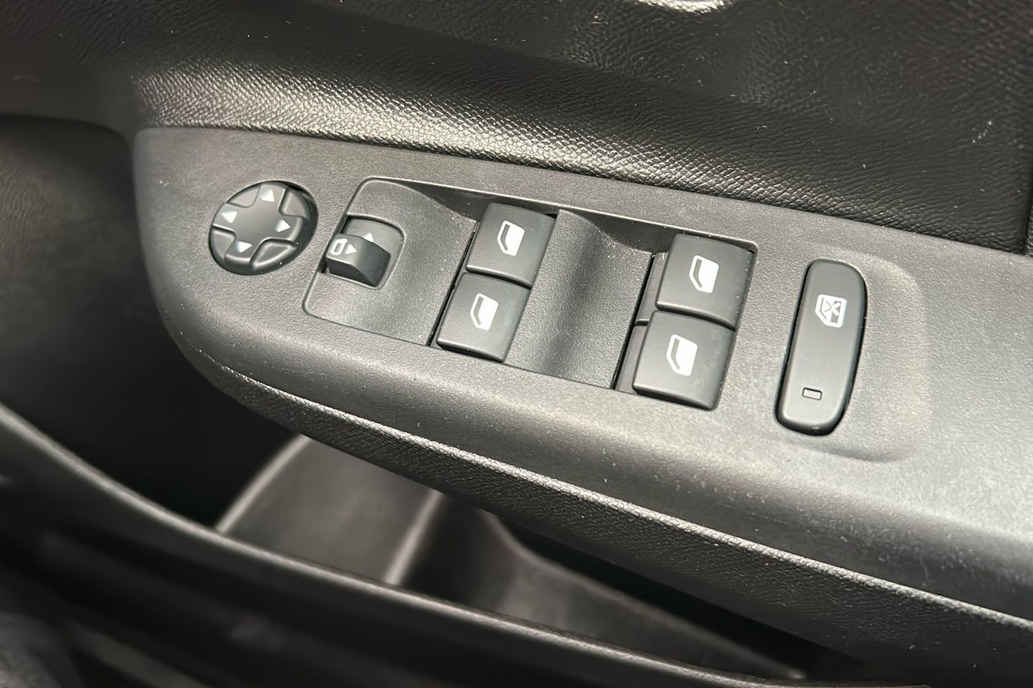 Used Vauxhall Corsa 2024 for sale - 77701836: Photo 18