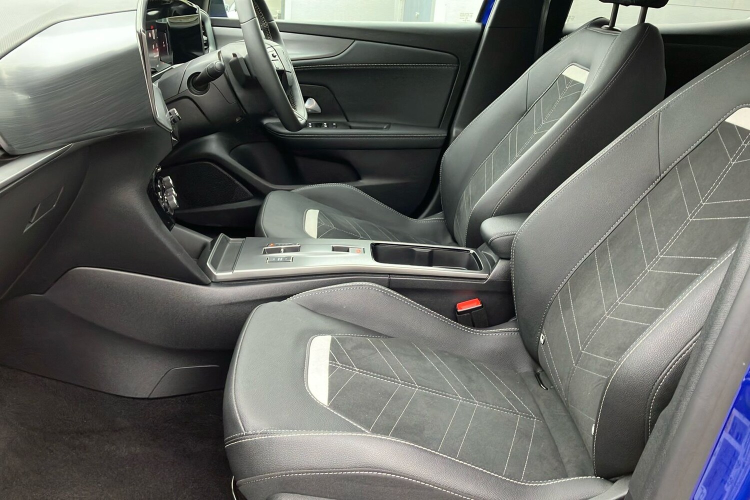 Used Vauxhall Mokka 2025 for sale - 76236533: Photo 48