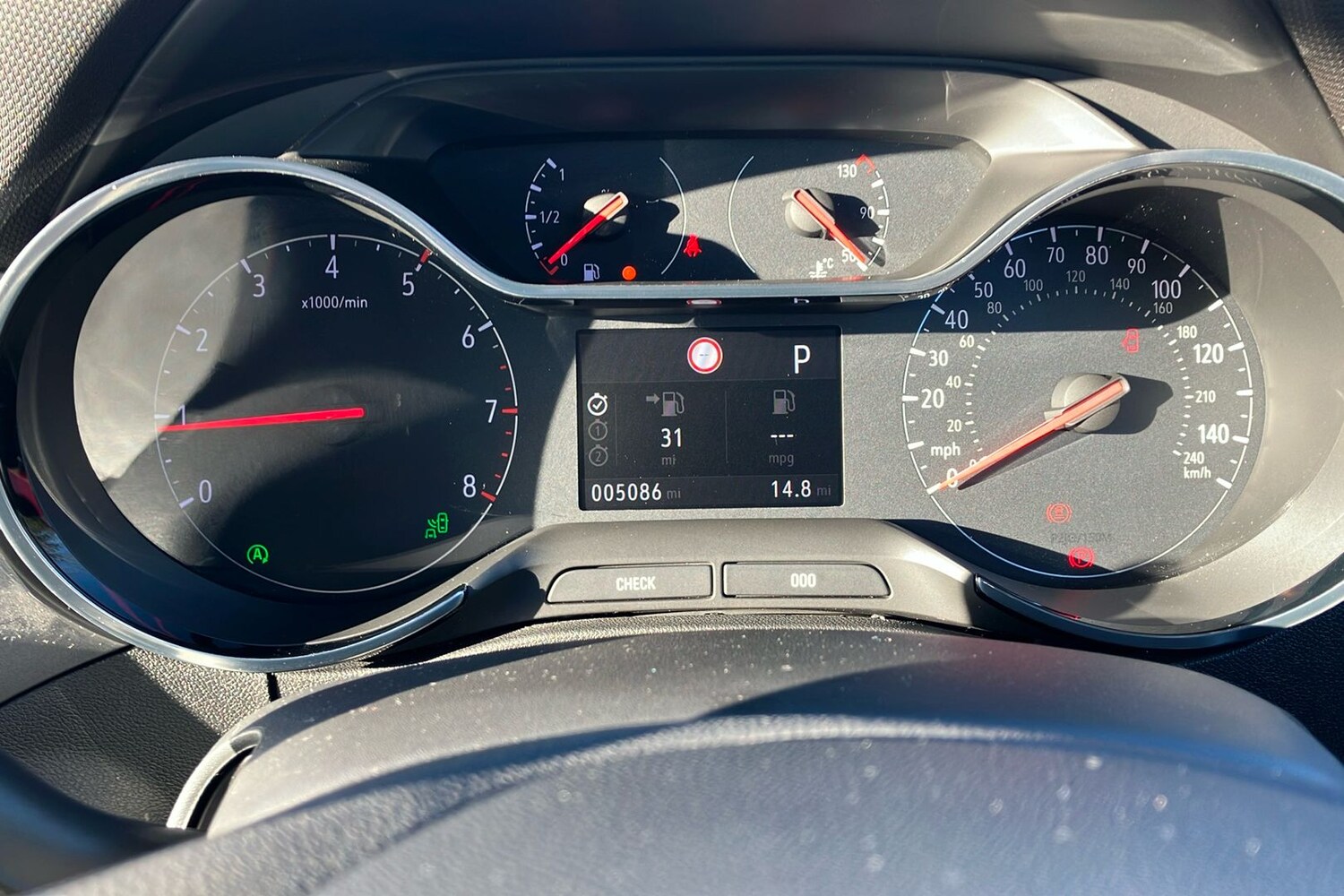 Used Vauxhall Crossland 2024 for sale - 76638517: Photo 24