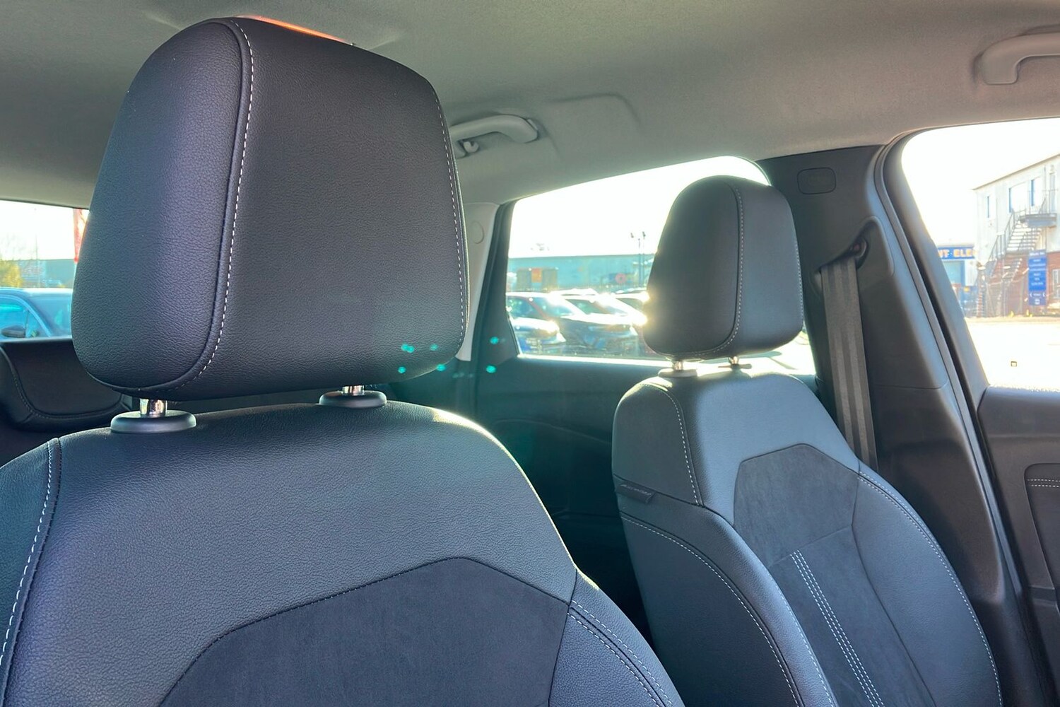 Used Vauxhall Crossland 2024 for sale - 76638517: Photo 30