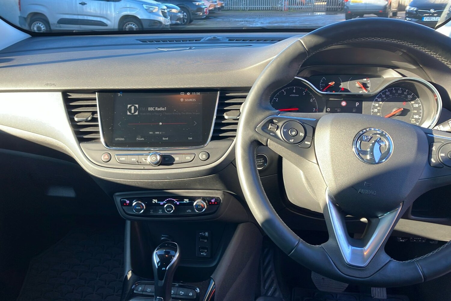 Used Vauxhall Crossland 2024 for sale - 76638517: Photo 32