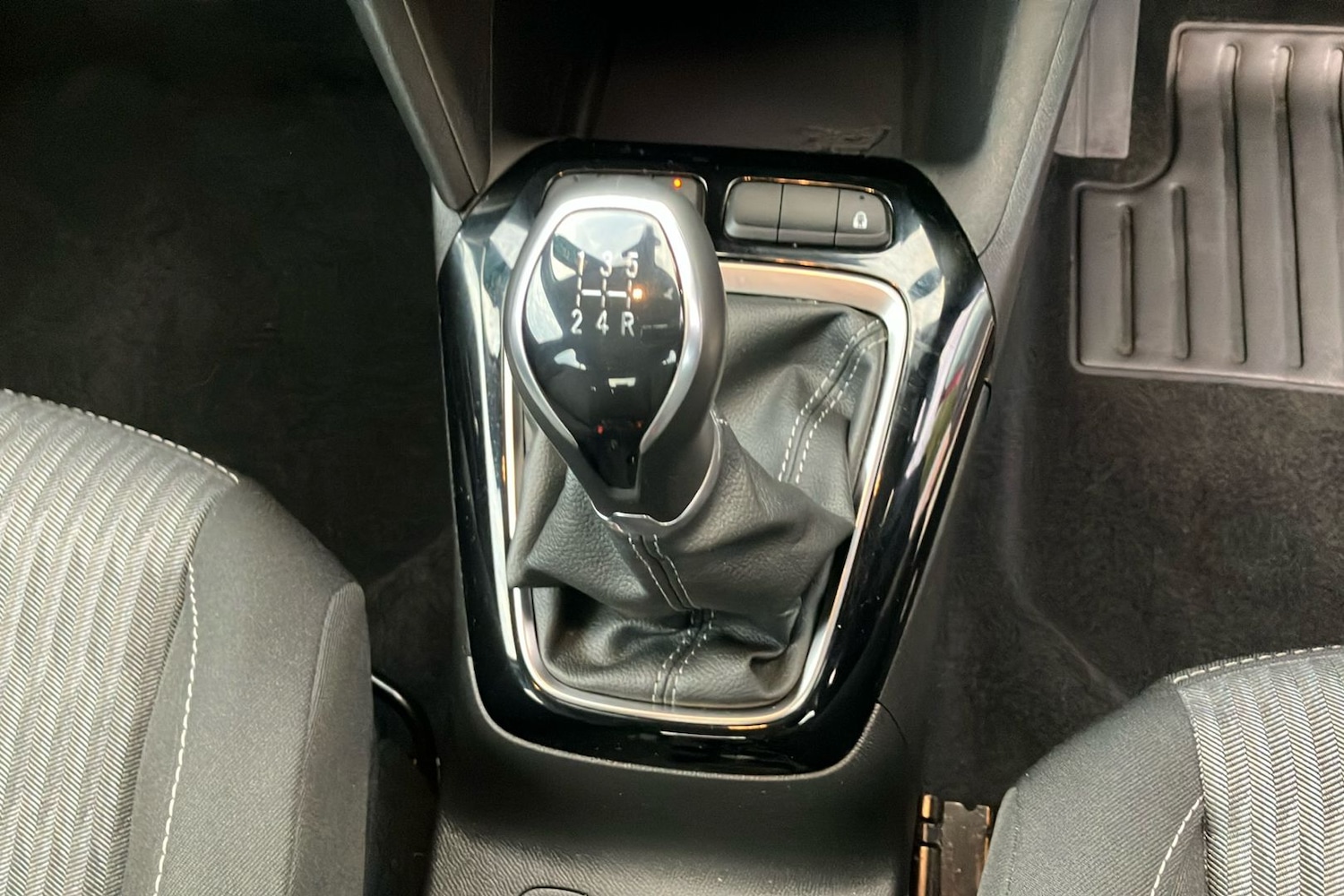 Used Vauxhall Corsa 2021 for sale - 76505319: Photo 38