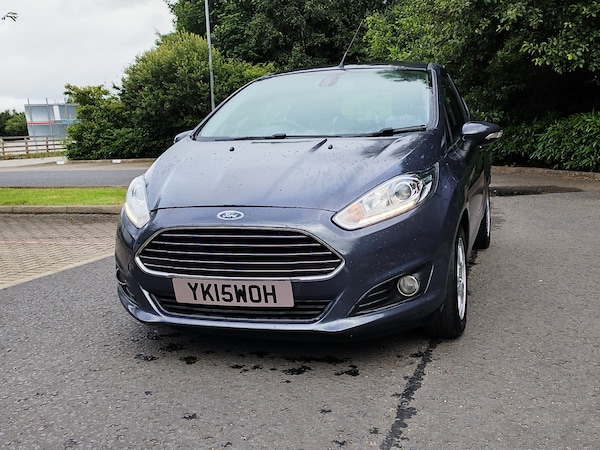 Used Ford Fiesta 2015 for sale - 75378982: Photo 2
