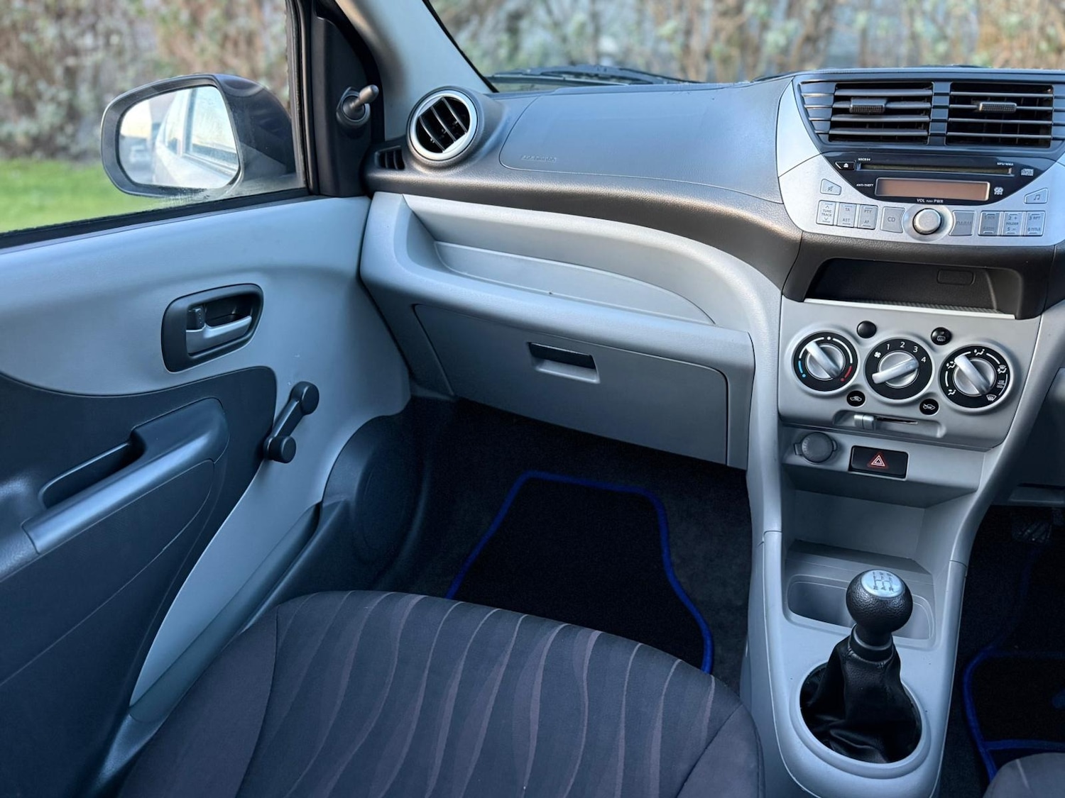 Used Nissan Pixo 2012 for sale - 77014715: Photo 7