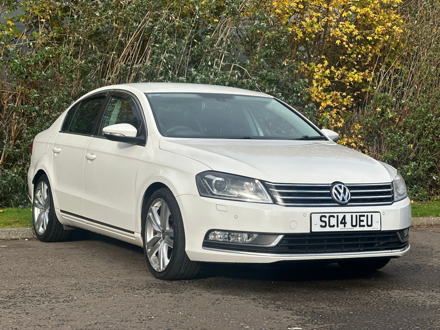 Used Volkswagen Passat 2014 for sale - 76330124: Photo 2