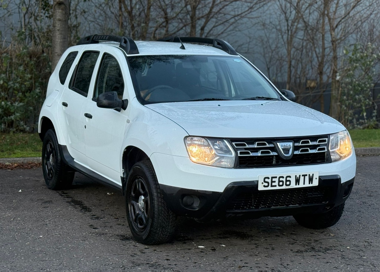 Used Dacia Duster 2017 for sale - 76758789: Photo 2