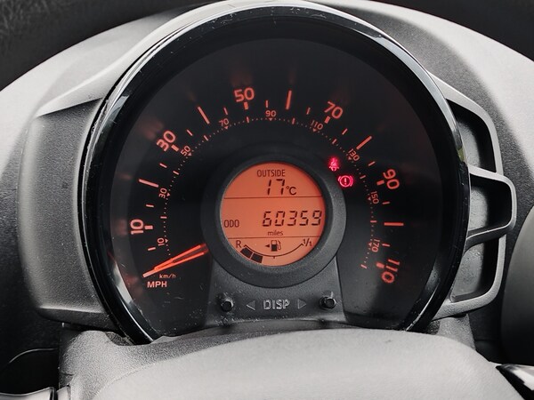 Used Peugeot 108 2014 for sale - 75379016: Photo 17