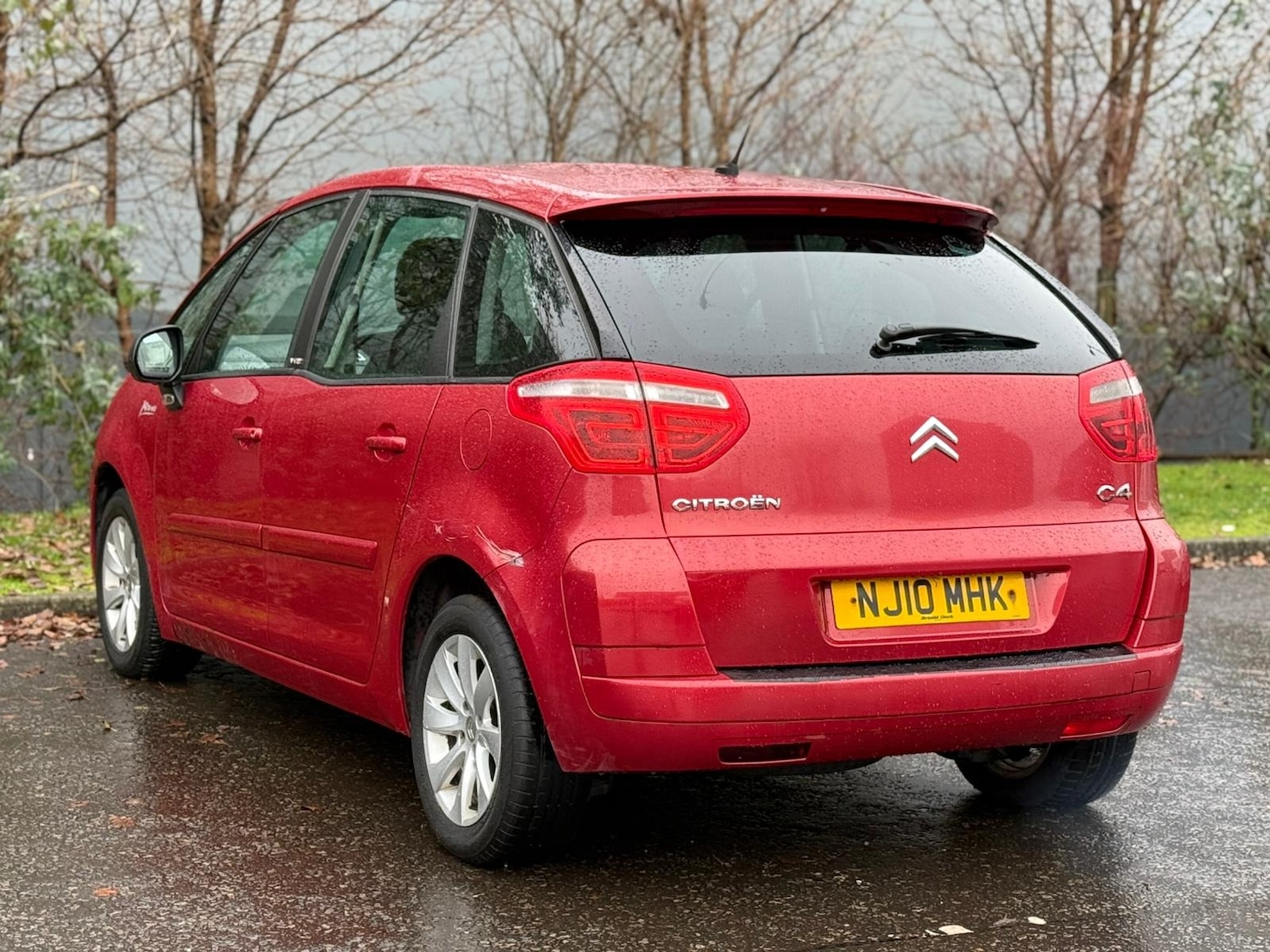 Used Citroen C4 Picasso 2010 for sale - 76707008: Photo 5