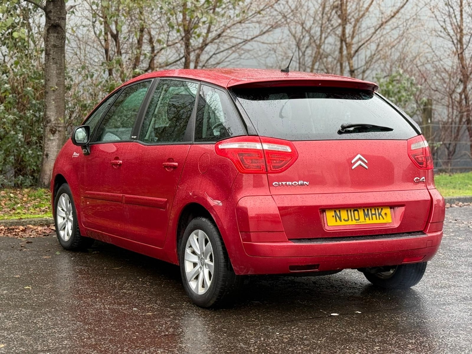 Used Citroen C4 Picasso 2010 for sale - 76707008: Photo 7