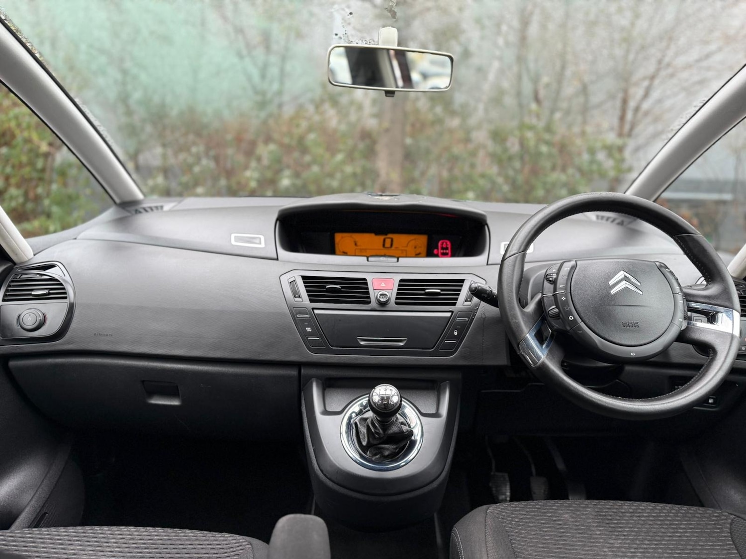 Used Citroen C4 Picasso 2010 for sale - 76707008: Photo 9