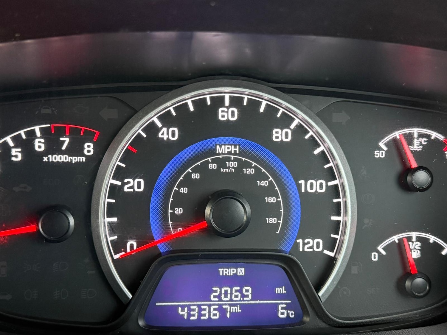 Used Hyundai i10 2017 for sale - 77235564: Photo 10