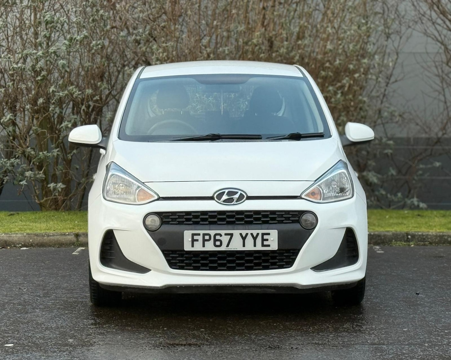 Used Hyundai i10 2017 for sale - 77235564: Photo 2