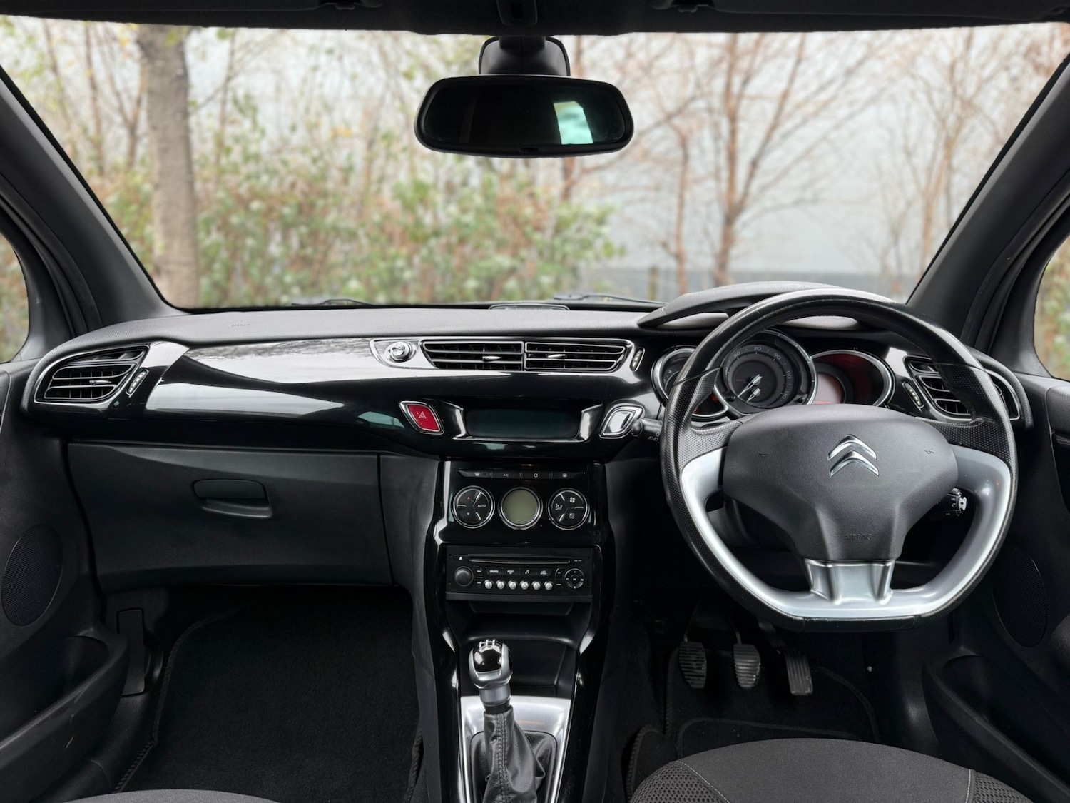 Used Citroen DS3 2011 for sale - 76707198: Photo 11