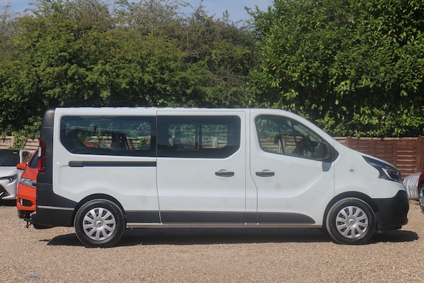 Used Renault Trafic 2020 for sale - 75989871: Photo 12