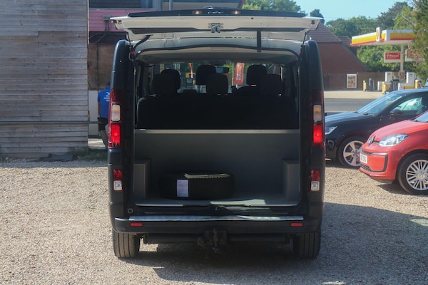Used Renault Trafic 2020 for sale - 75989871: Photo 8