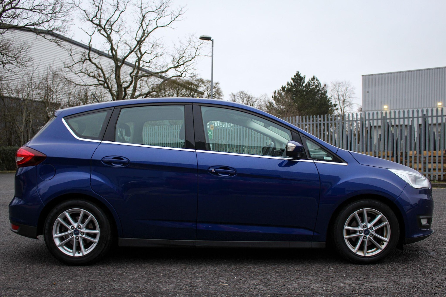 Used Ford C-Max 2017 for sale - 77237492: Photo 9