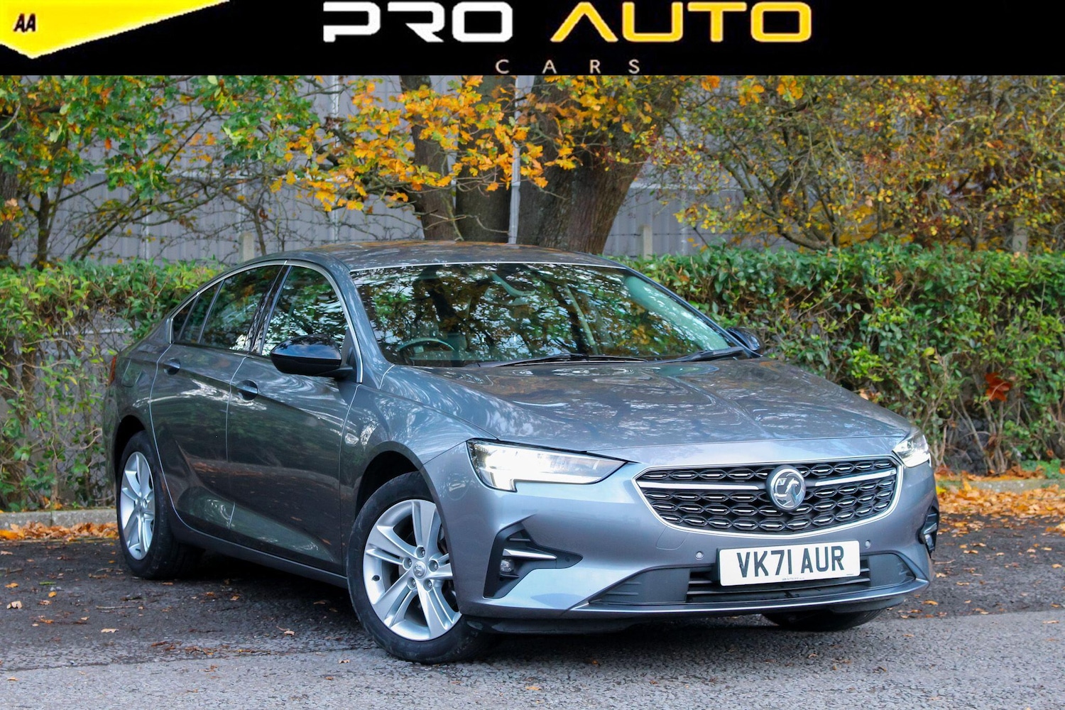 Used Vauxhall Insignia 2021 for sale - 76484884: Photo 1