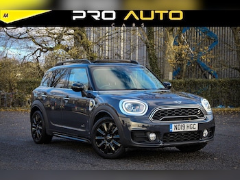 (19) - 1.5 7.6kWh Cooper SE Classic Auto ALL4 Euro 6 (s/s) 5dr