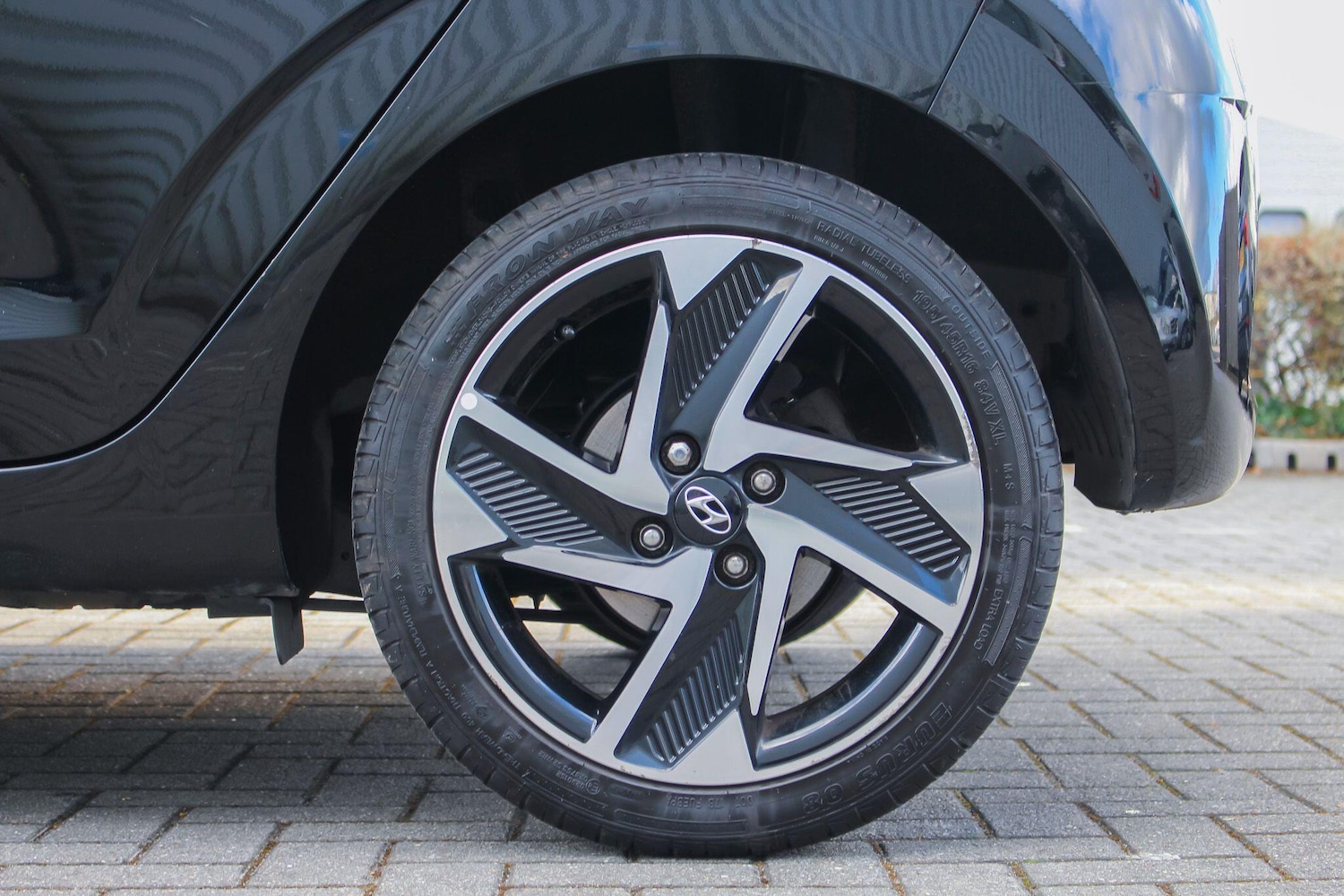 Used Hyundai i10 2023 for sale - 77611476: Photo 17