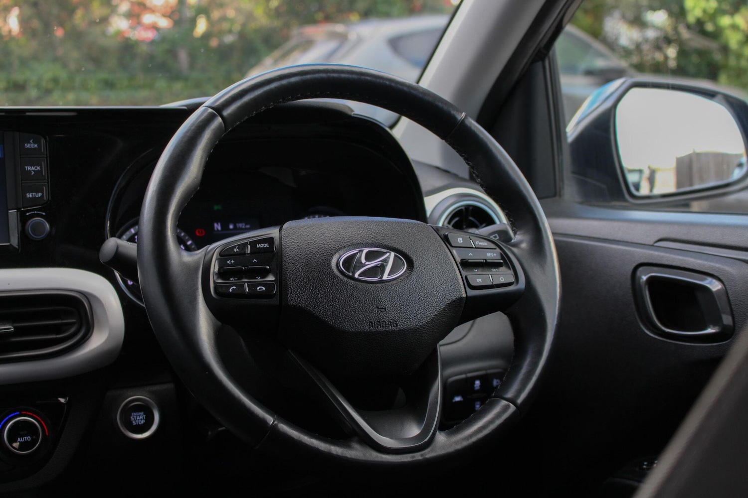 Used Hyundai i10 2023 for sale - 77611476: Photo 21