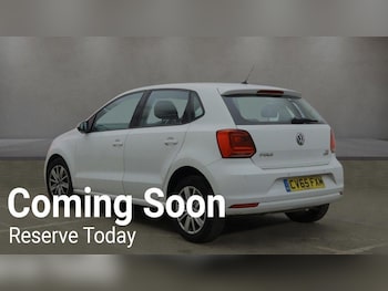 Used Volkswagen Polo 2015 for sale - 78046886: Photo