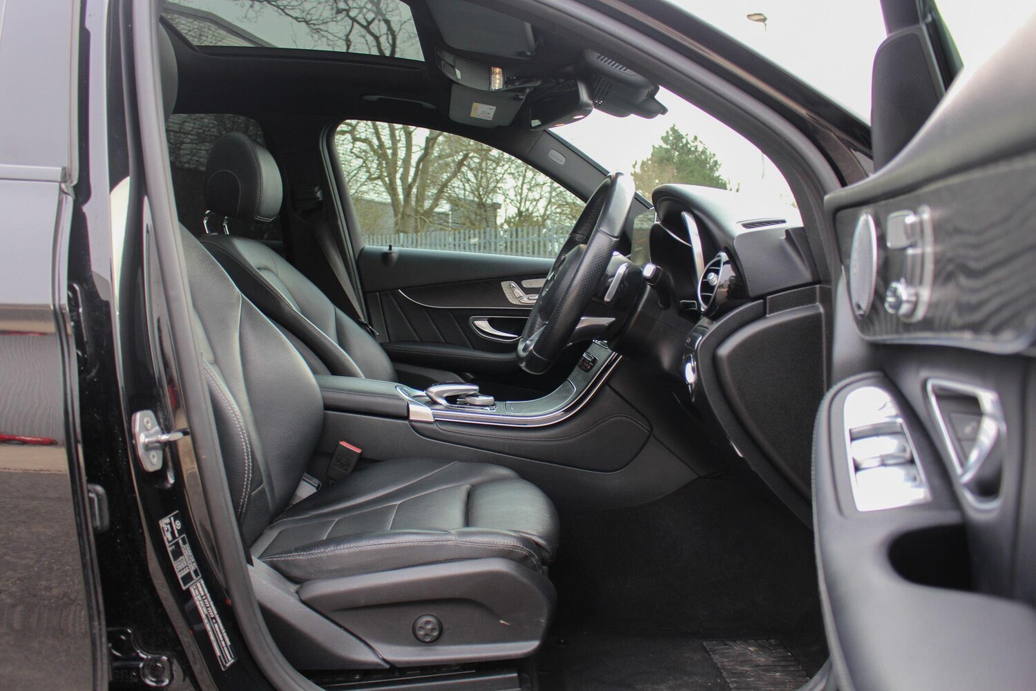 Used Mercedes-Benz GLC for sale - 77574516: Photo 40