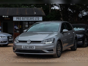 Used Volkswagen Golf 2018 for sale - 75949815: Photo