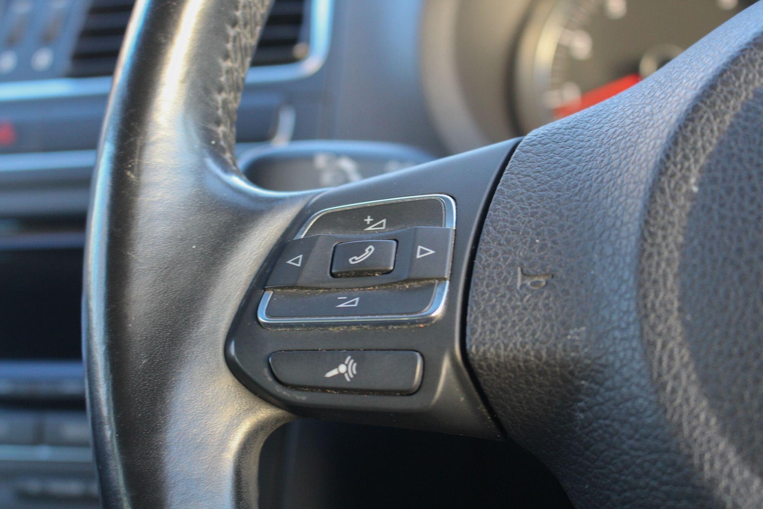 Used Volkswagen Polo 2012 for sale - 77101789: Photo 30